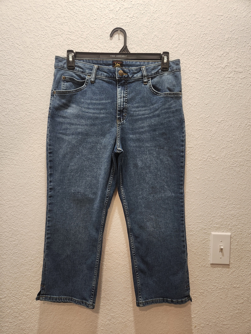 Lee Women's Cropped Straight-Leg Jeans - Blue Denim